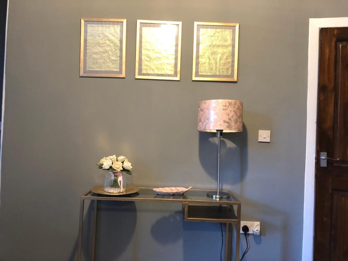 3. Stylish Private Double Room Near Manchester City Centre Ngoại thất bức ảnh