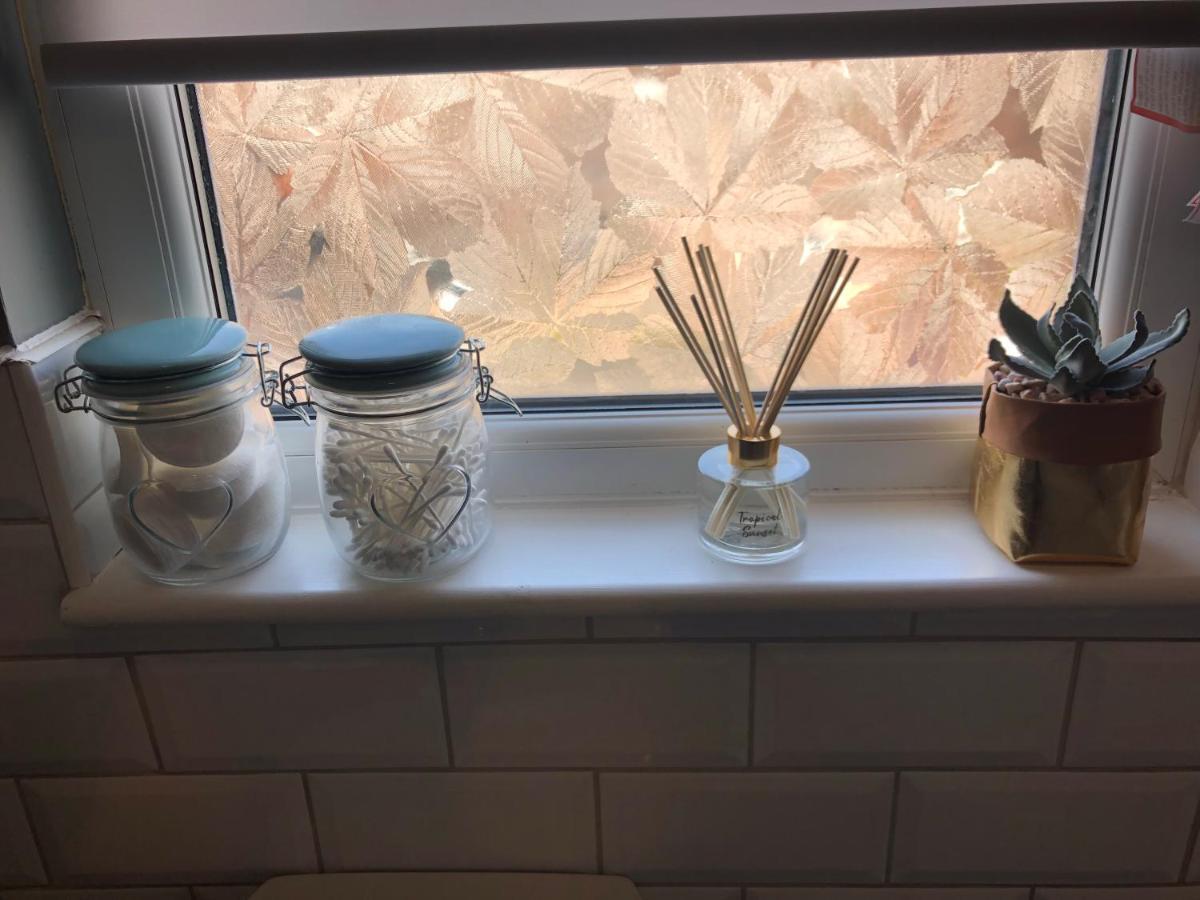 3. Stylish Private Double Room Near Manchester City Centre Ngoại thất bức ảnh