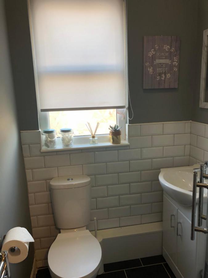 3. Stylish Private Double Room Near Manchester City Centre Ngoại thất bức ảnh